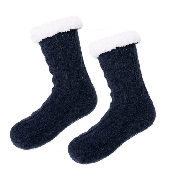 Sherpa Lined Fuzzy Feet Crew Socks with Grip 4