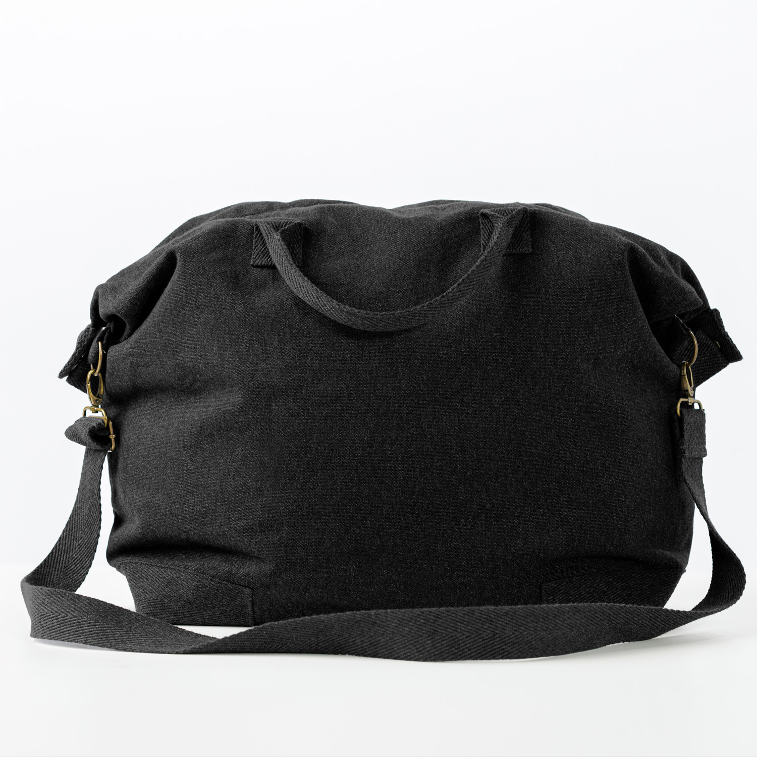 The Canvas Weekender Bag 1