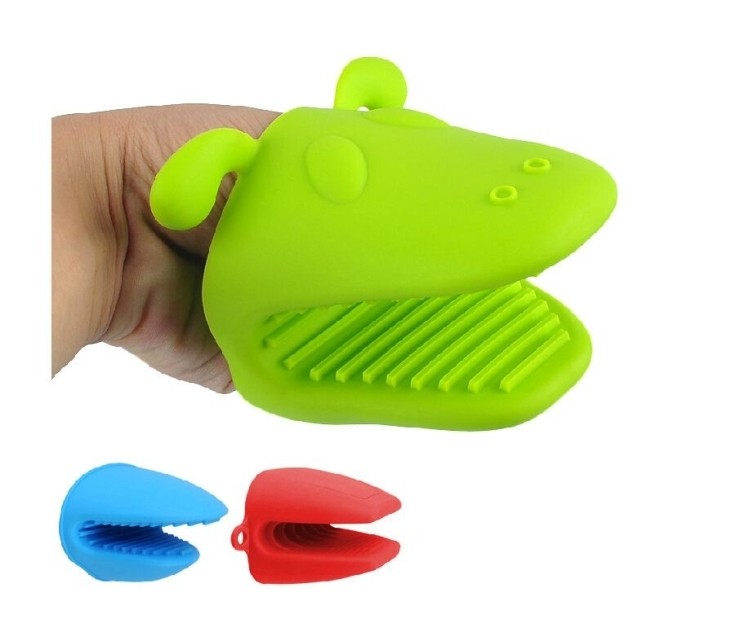 Silicone Animal Insulated Gloves 2