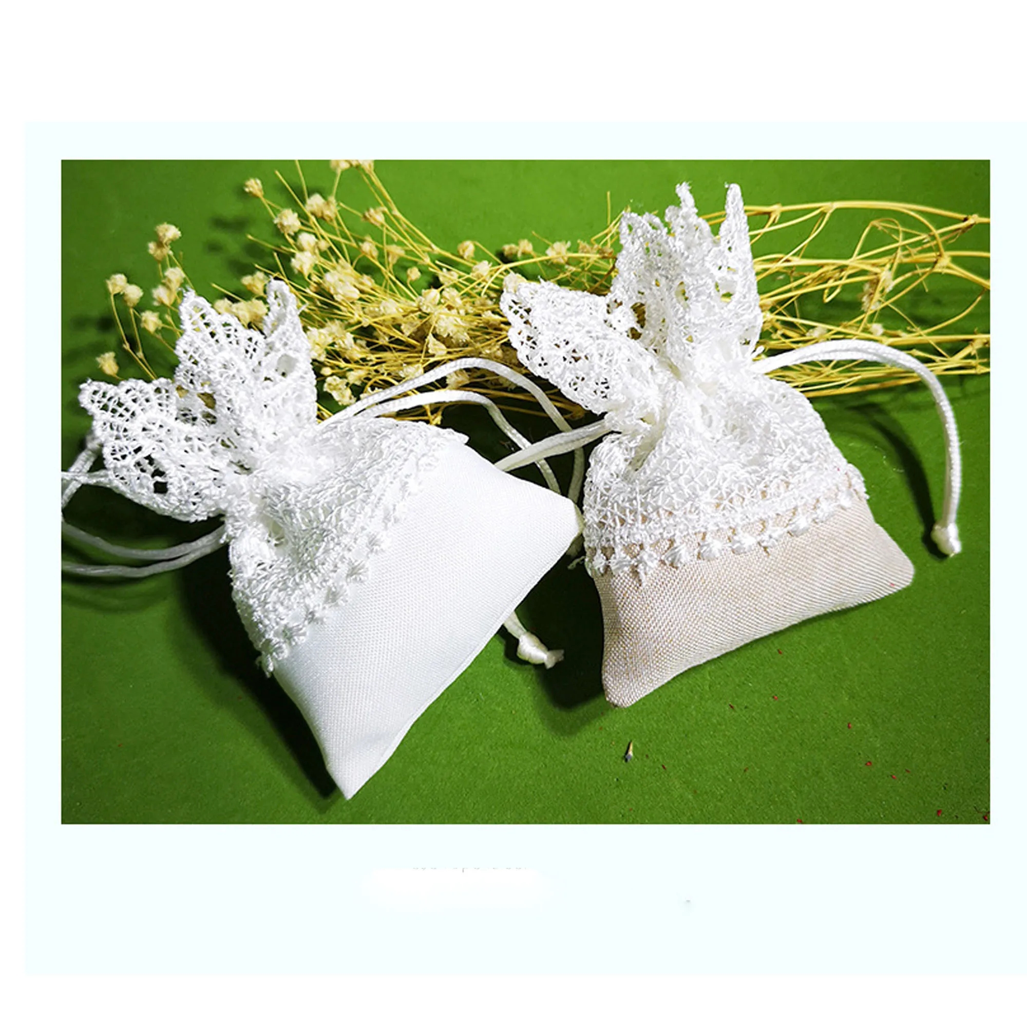 Lace Gift Bags 2
