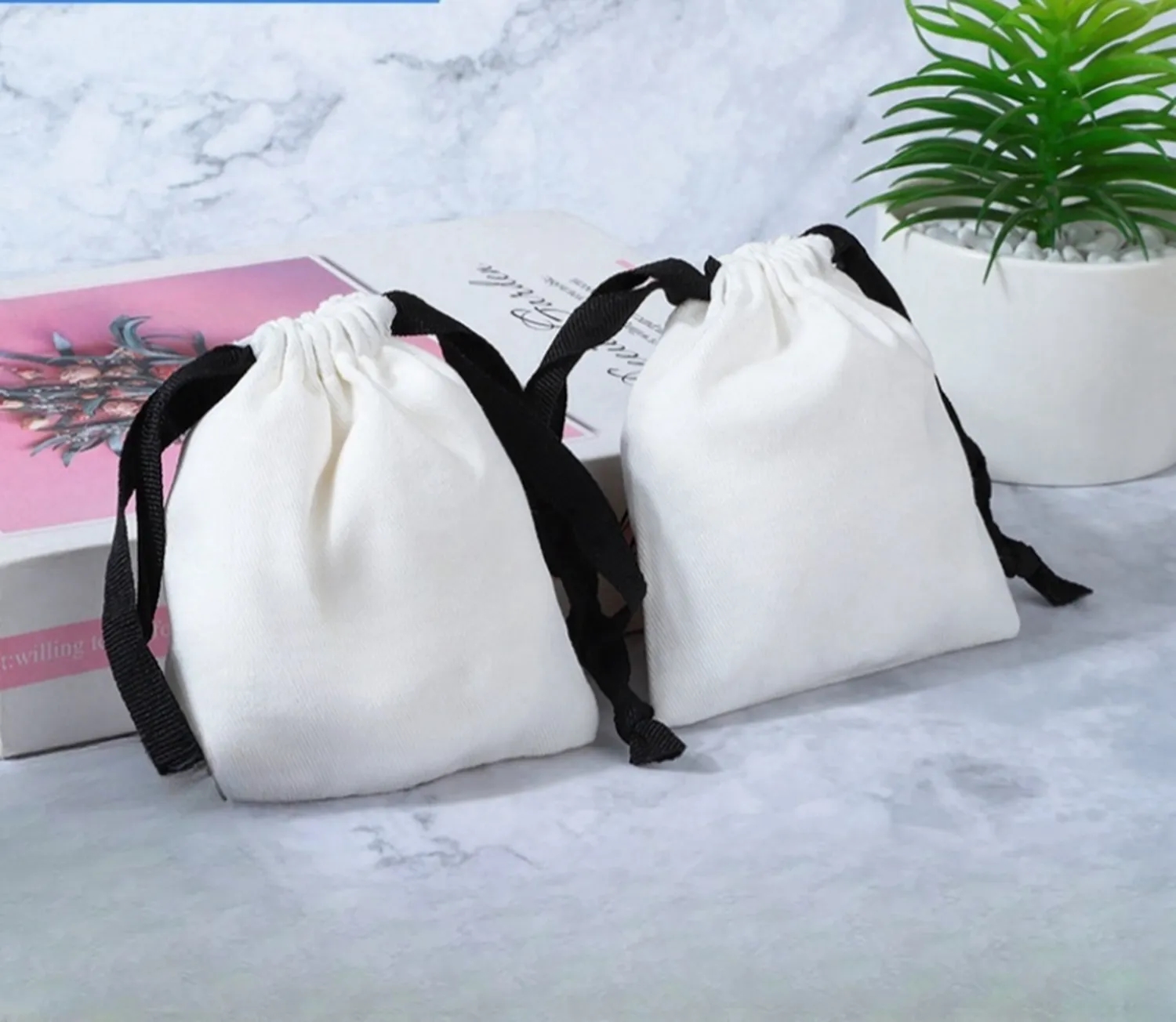 3.15'' Canvas Jewelry Bag 5