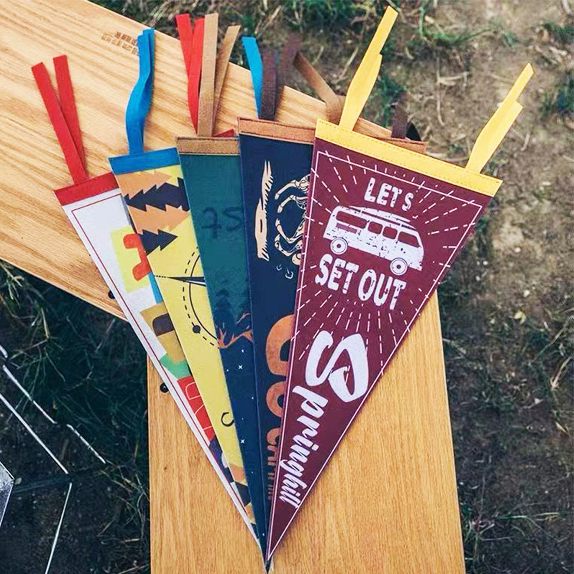 MOQ 100pcs Custom Full Color Felt Pennant 3