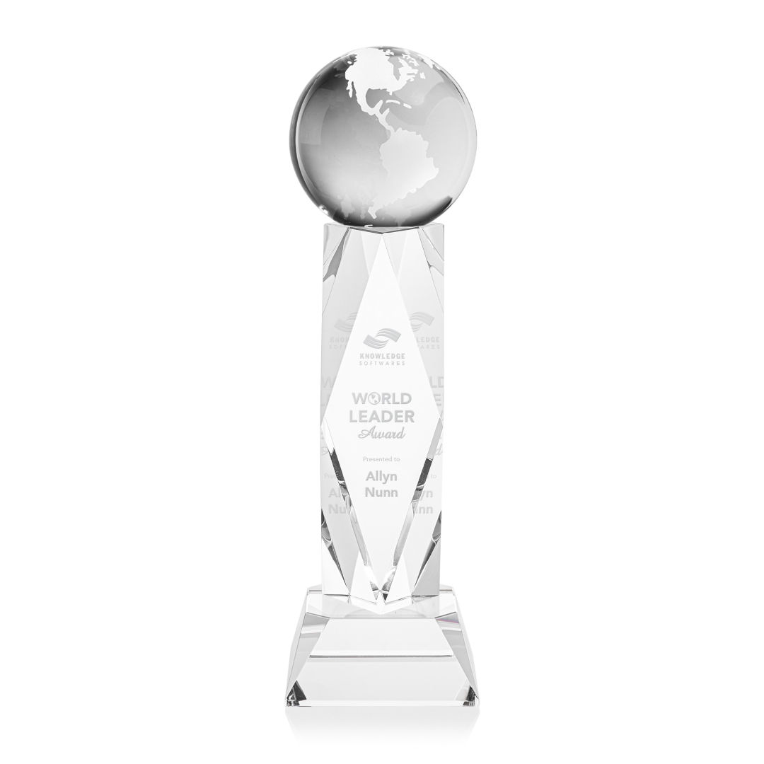 Globe Award on Toscana Base - Clear 15
