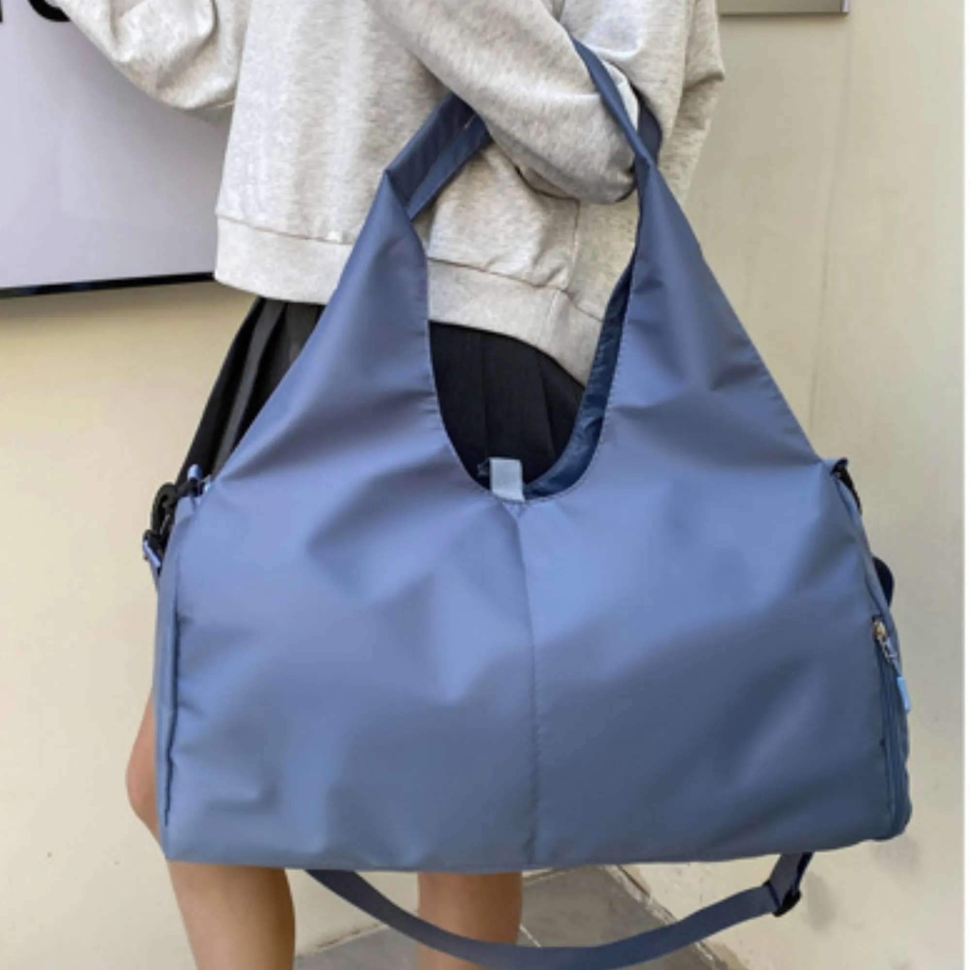 Large Yoga Sports Fitness Duffle Bag 3