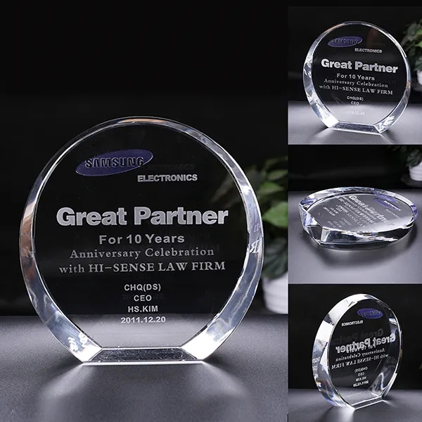 Clear Crystal Stand Up Circle Award 2