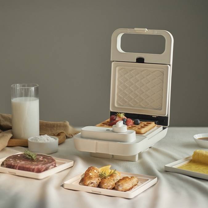 Breakfast Toast/Waffle Machine 3