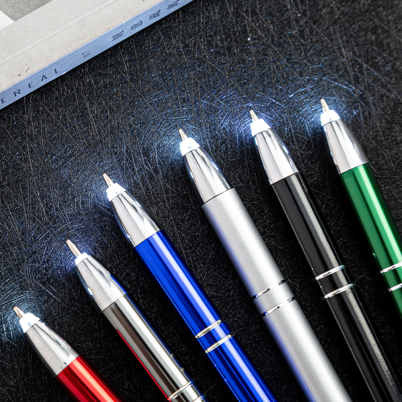 Ballpoint Pen with Light 6