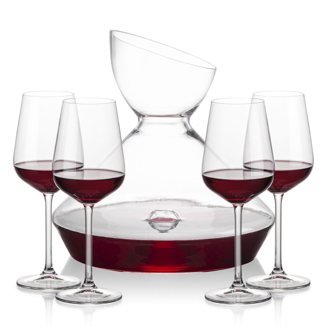 Woodbury Carafe & Elderwood Wine 1