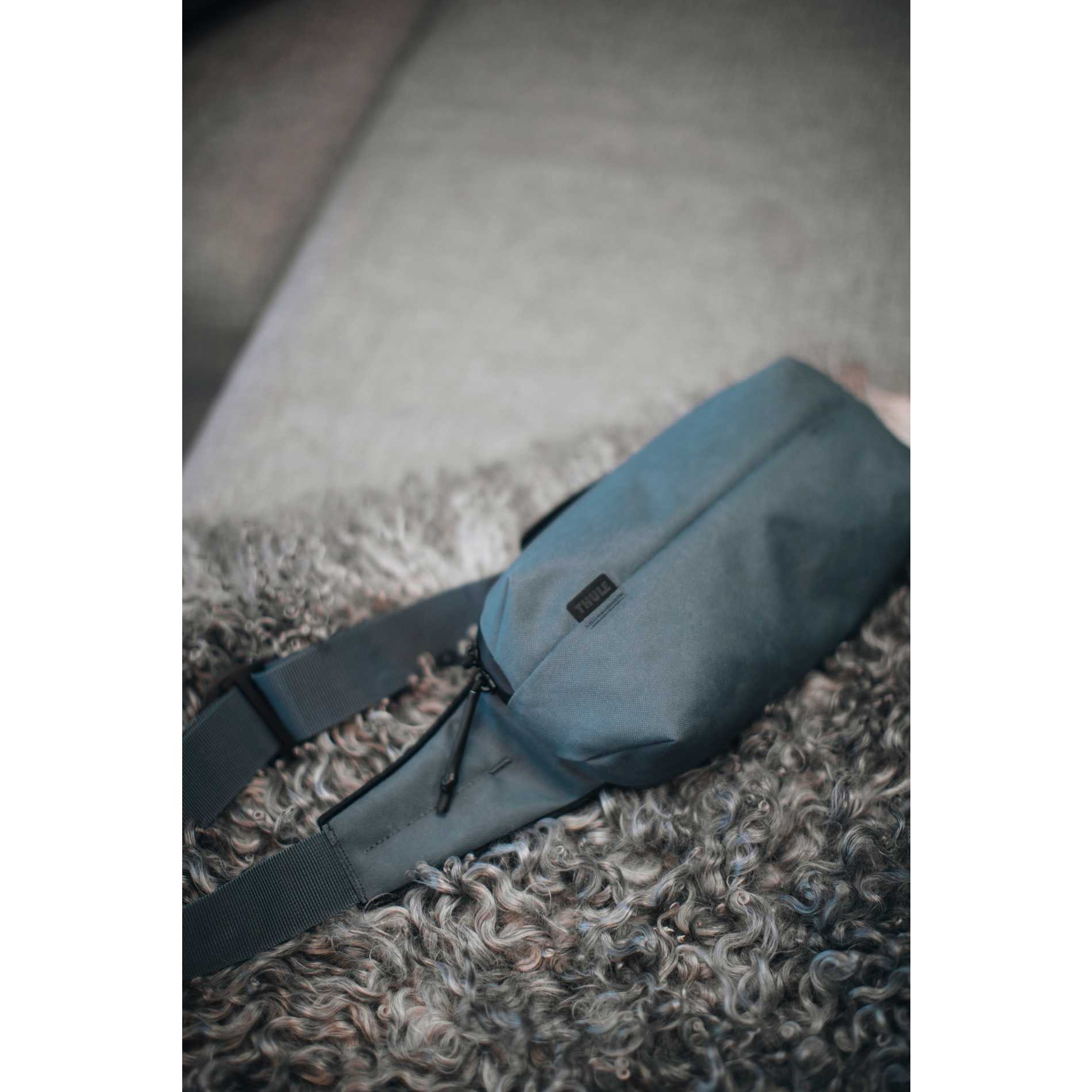 Thule Aion Sling 120