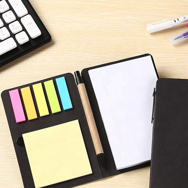 Small Snap Notebook With Desk Essentials 4