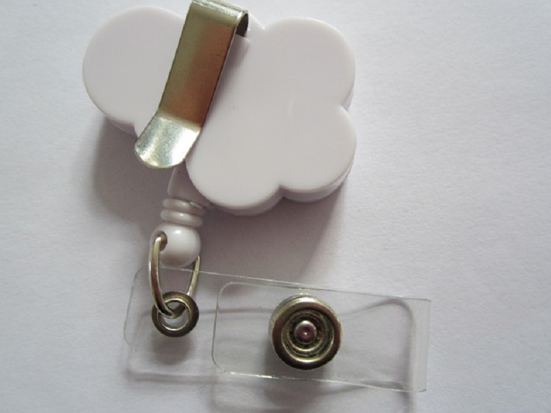 Cloud Shape Badge Reel 3