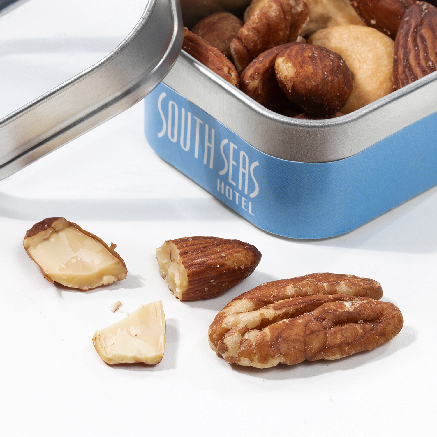 ClearView Mixed Nut Tin 4