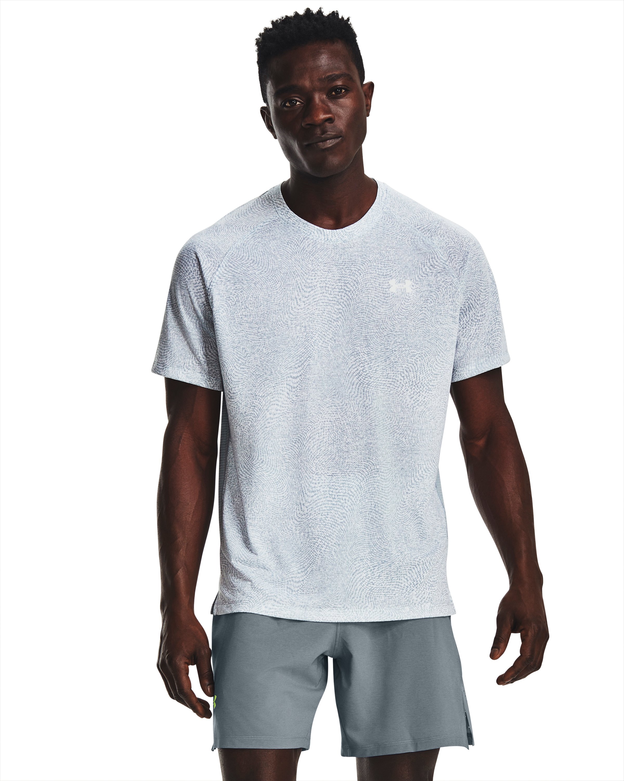 Men's UA Streaker Micro Mesh Short Sleeve  2