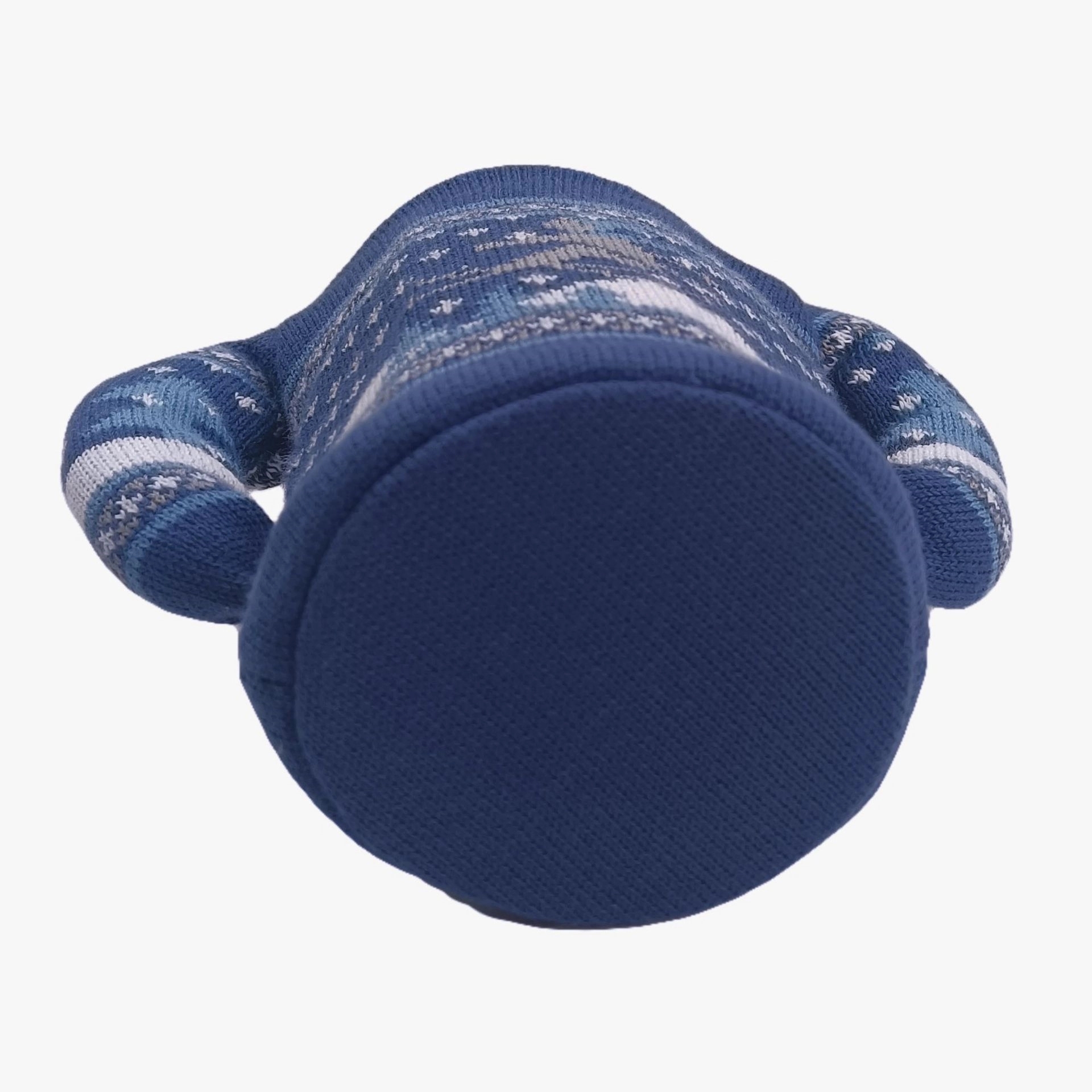 Sweater Insulated Can Cooler 4