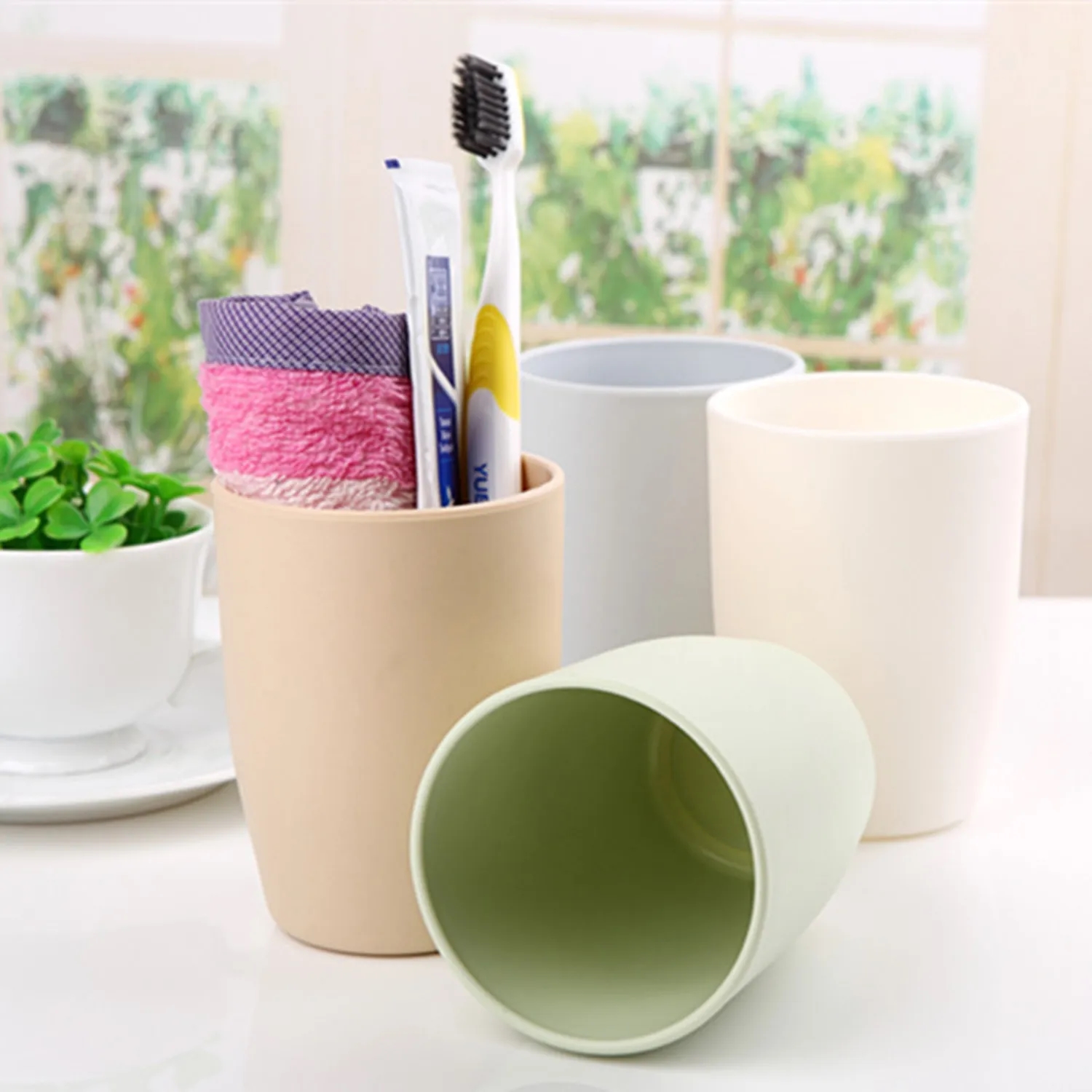 Creative Plastic Couple Toothbrush Wash Cup 6