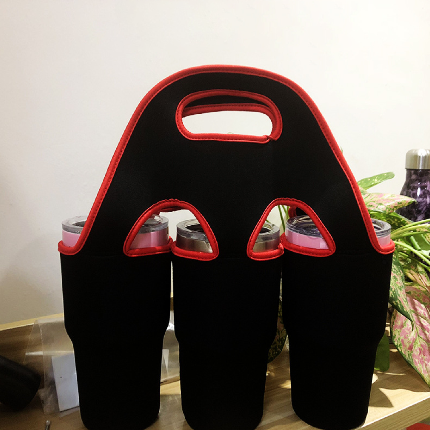 Handheld Neoprene Insulated Water Bottle Holder 3