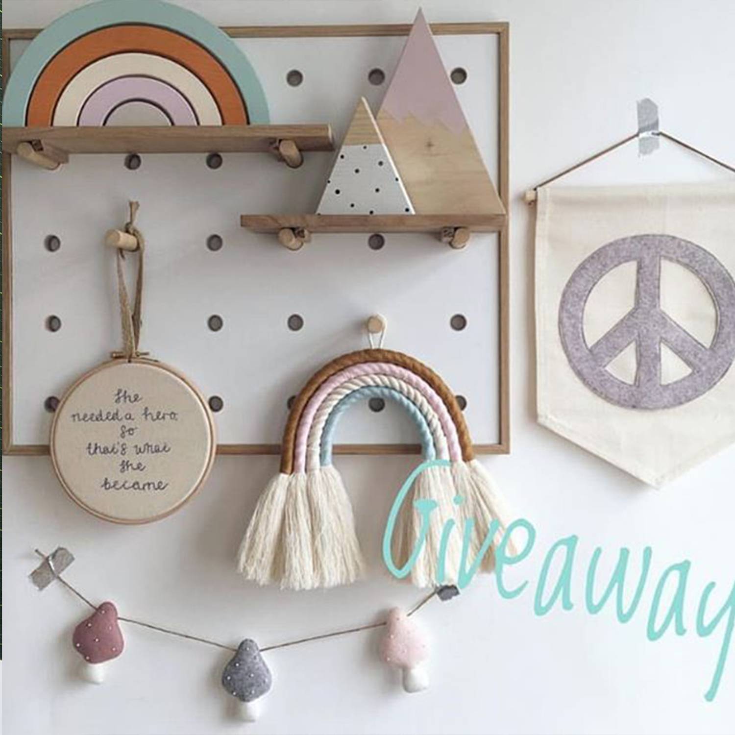 Woven Rainbow Hanging Wall Decoration 1