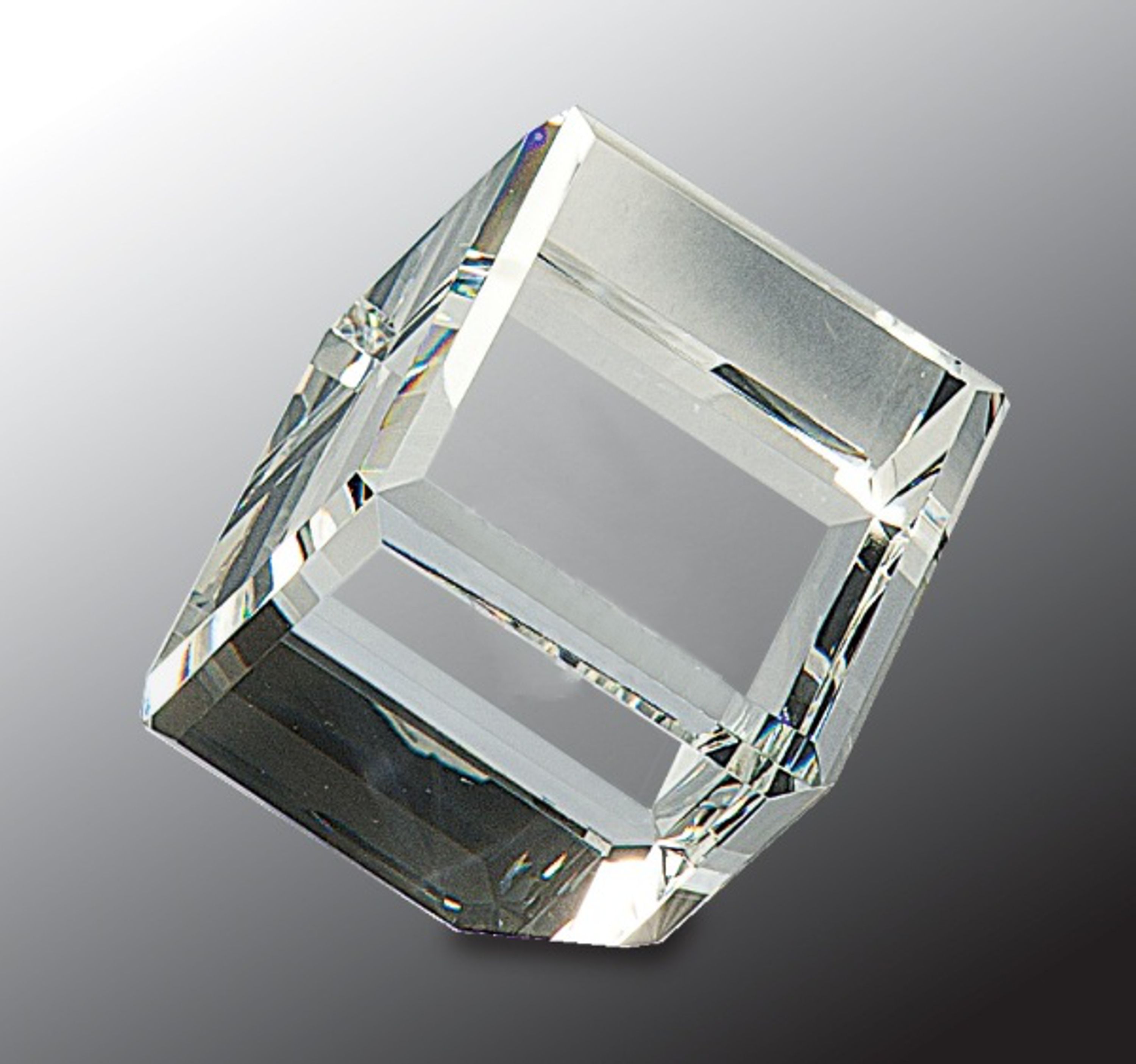1 1/2" x 1 1/2" Crystal Cube Crystal Award 2
