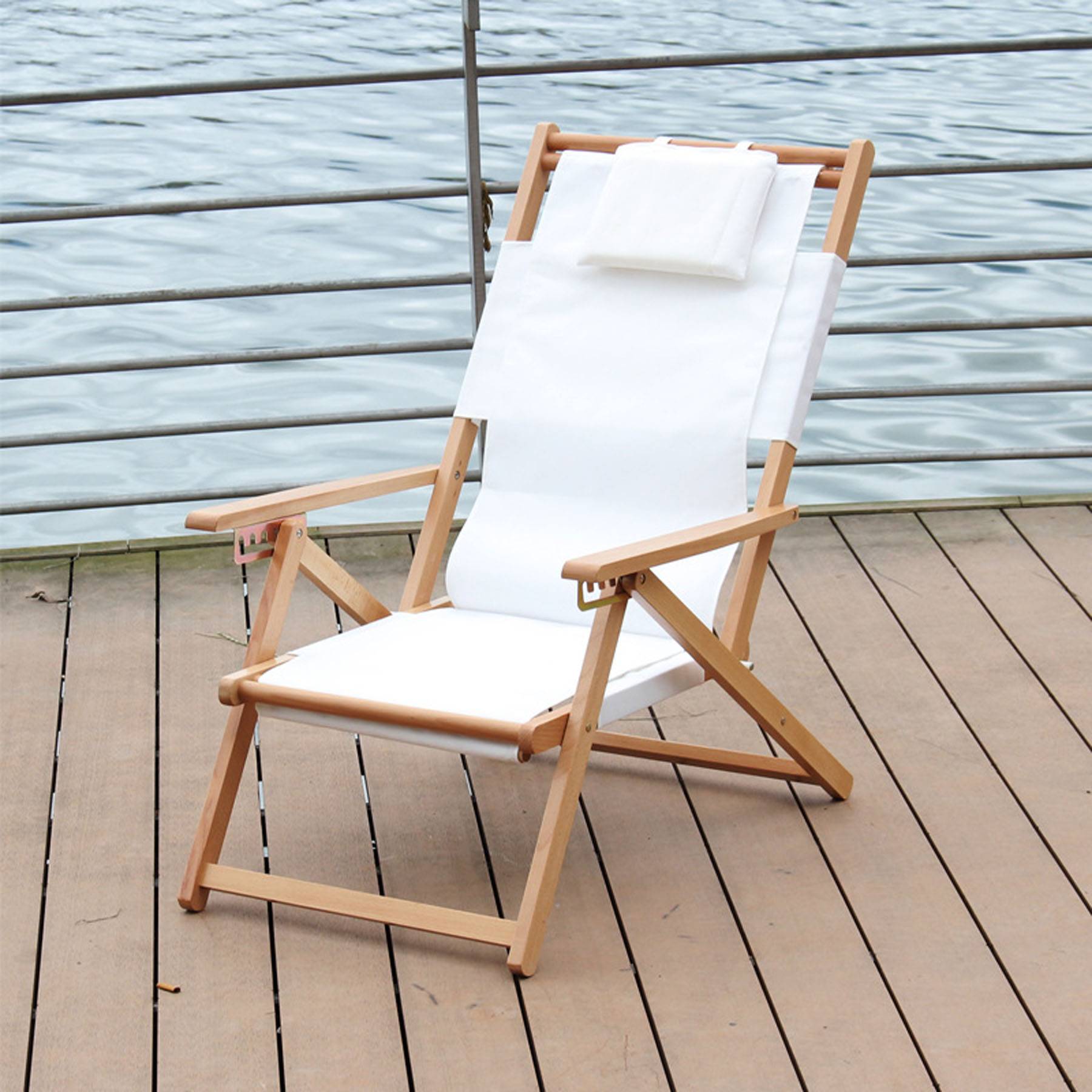 Outdoor solid wood folding chair 4
