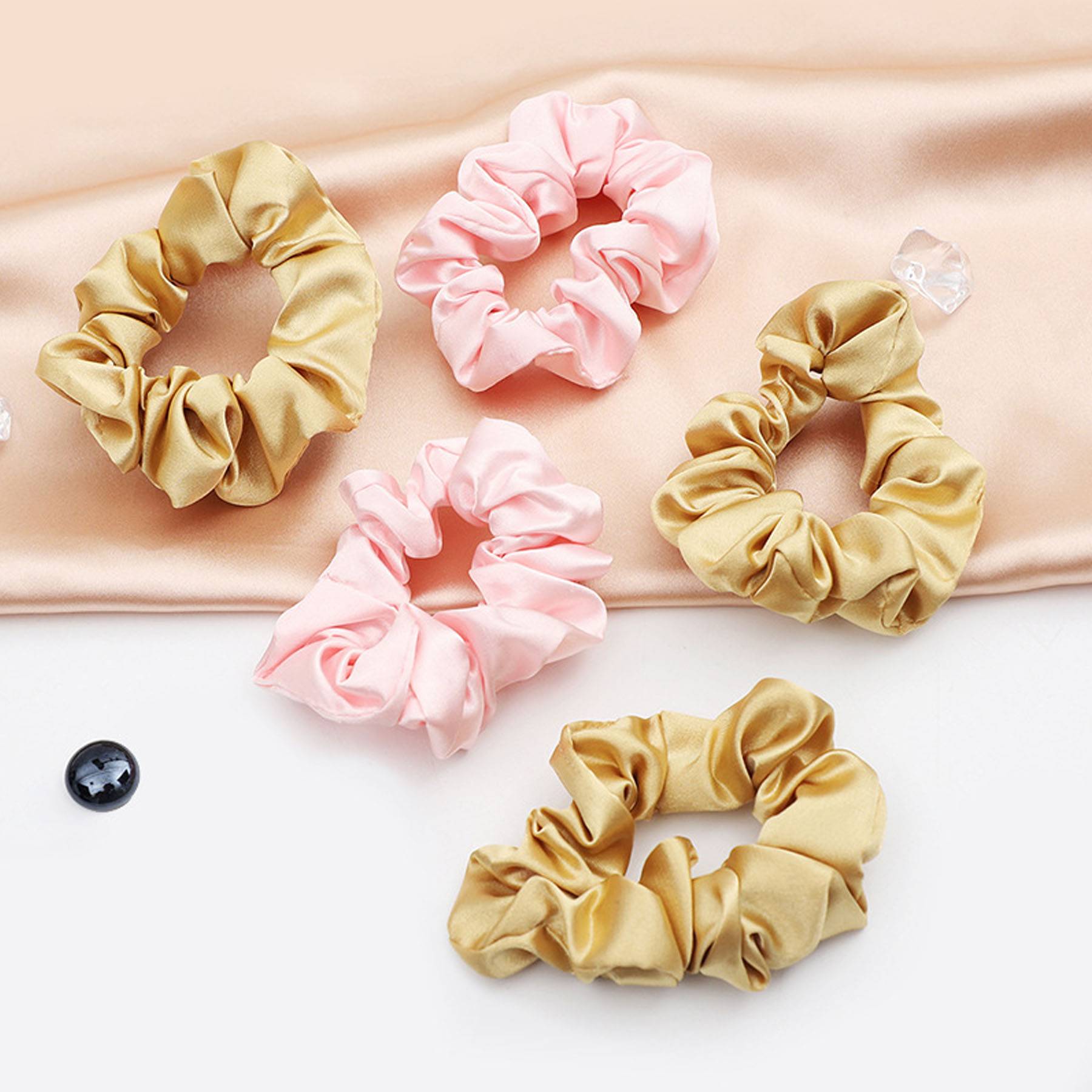 Full custom patterned scrunchie 4
