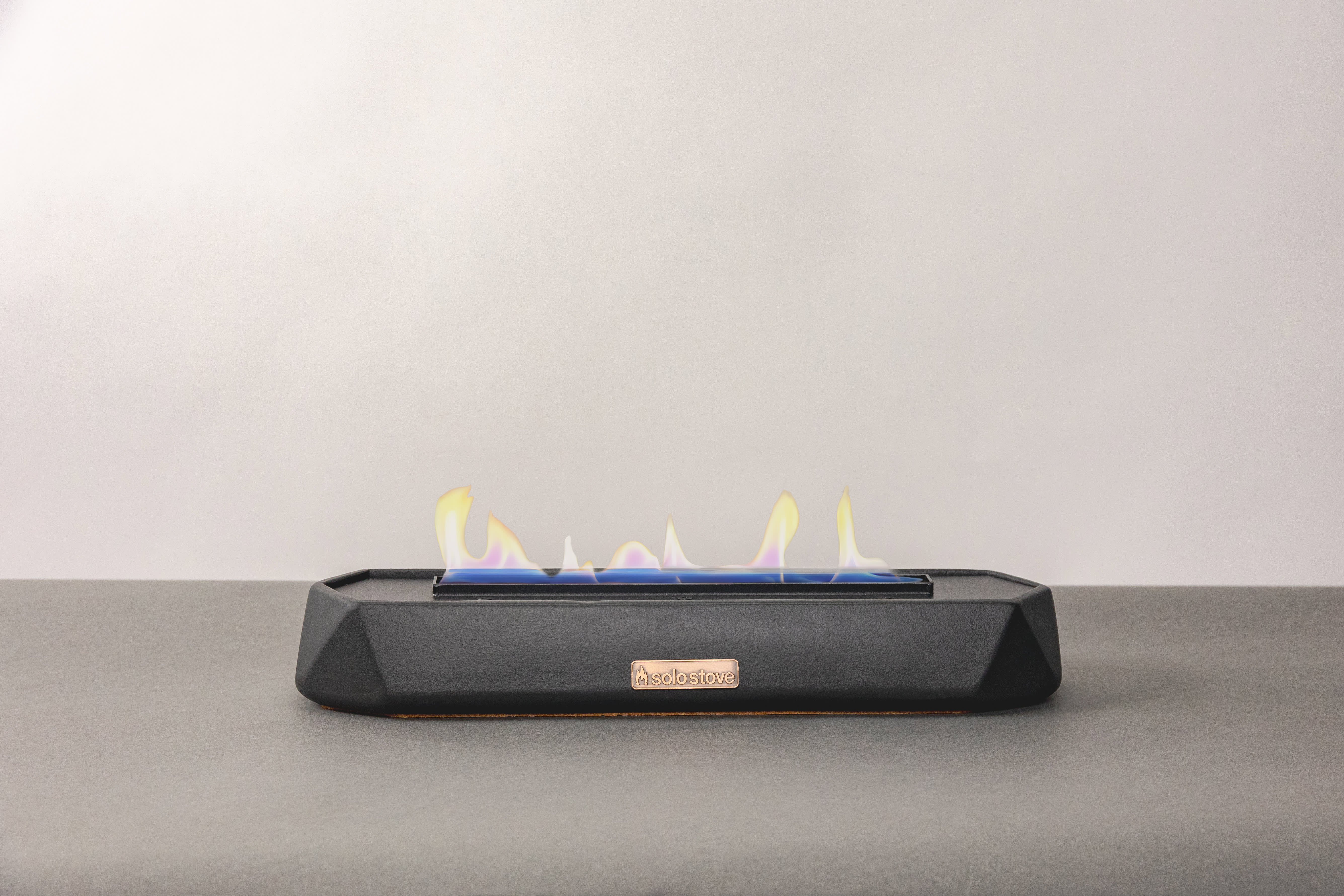 Solo Stove - The Runner Tabletop Fire Bowl (Black) 2