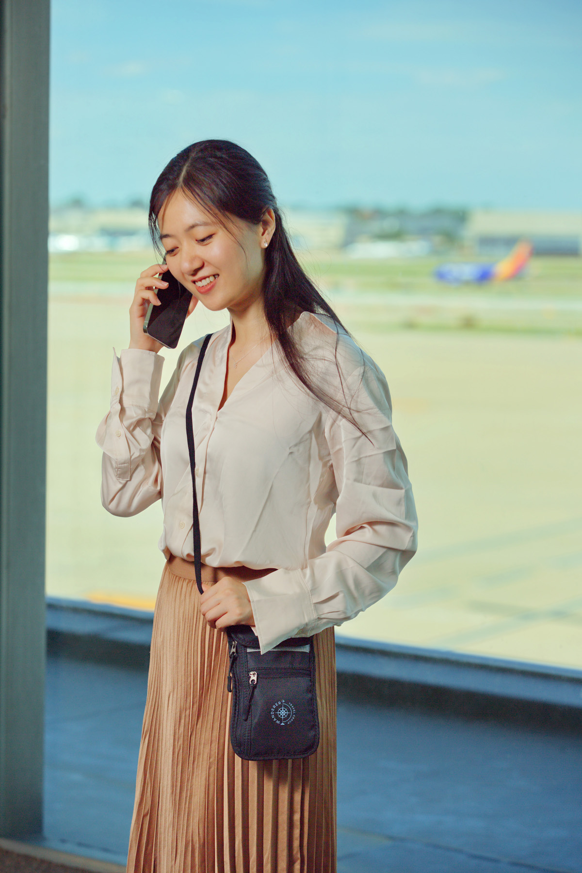 AeroLOFT® Jet Black Safety Organizer Neck Wallet 9