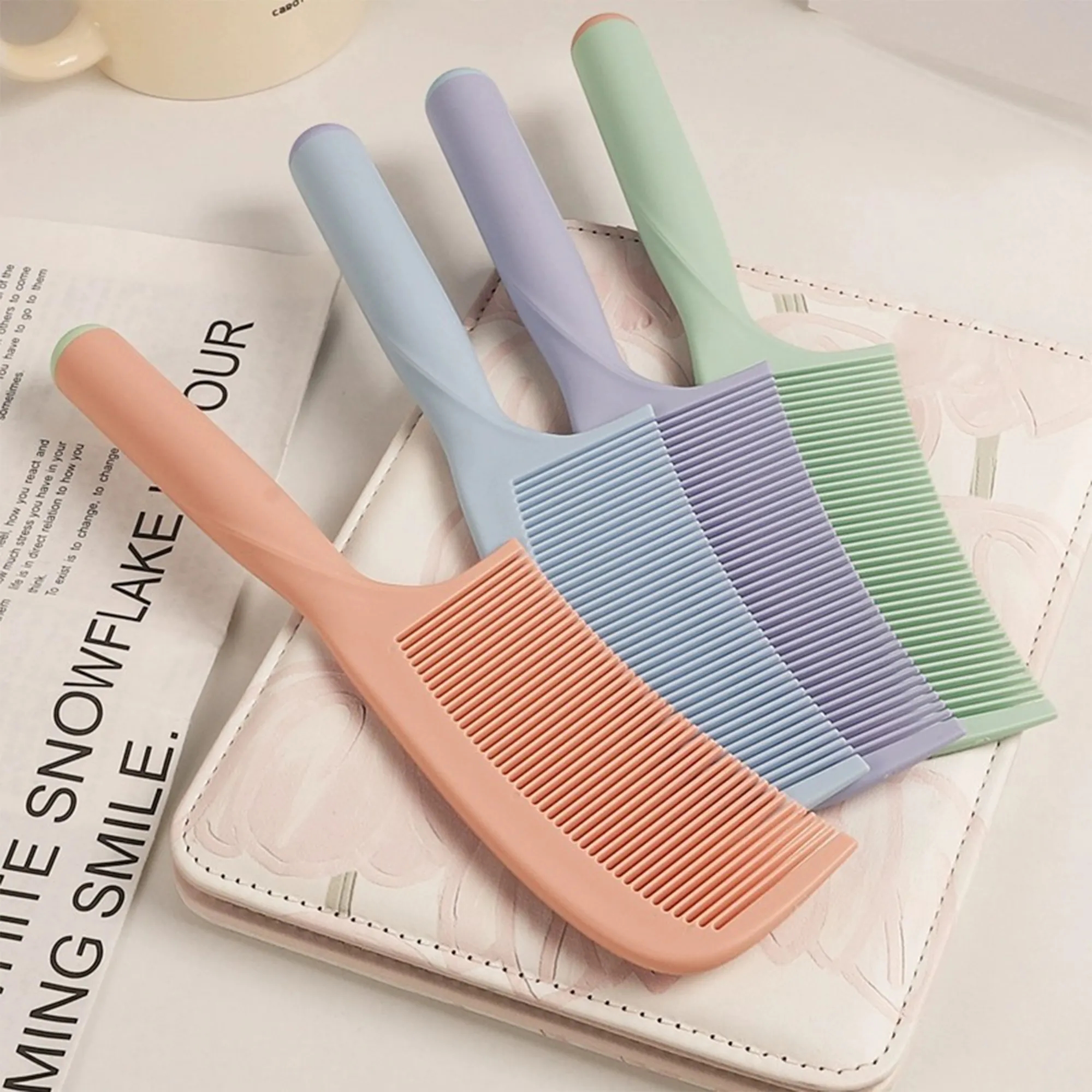 Anti-Tangle Combs 7