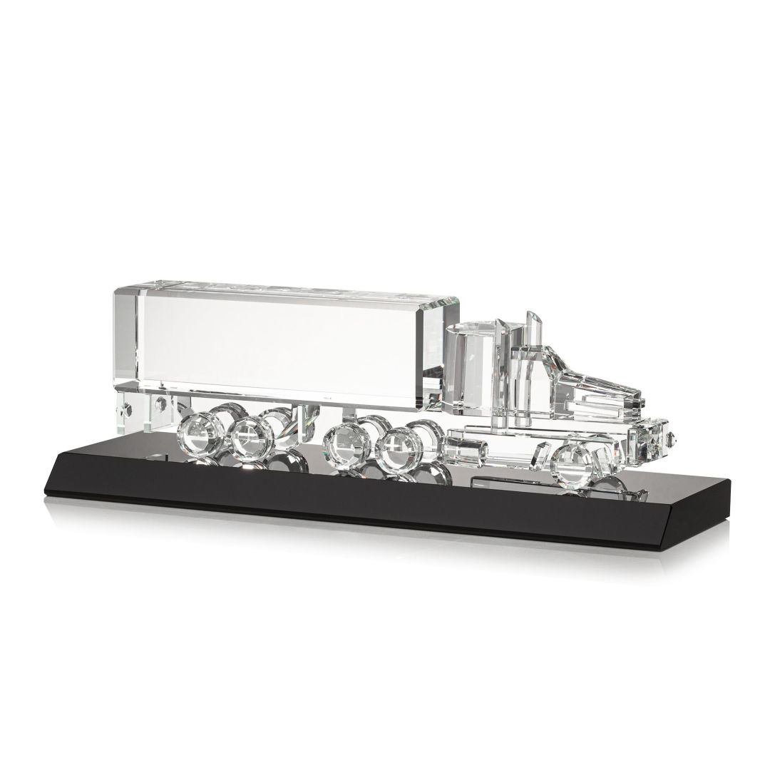 Crystal 18 Wheeler on Base - Black 10