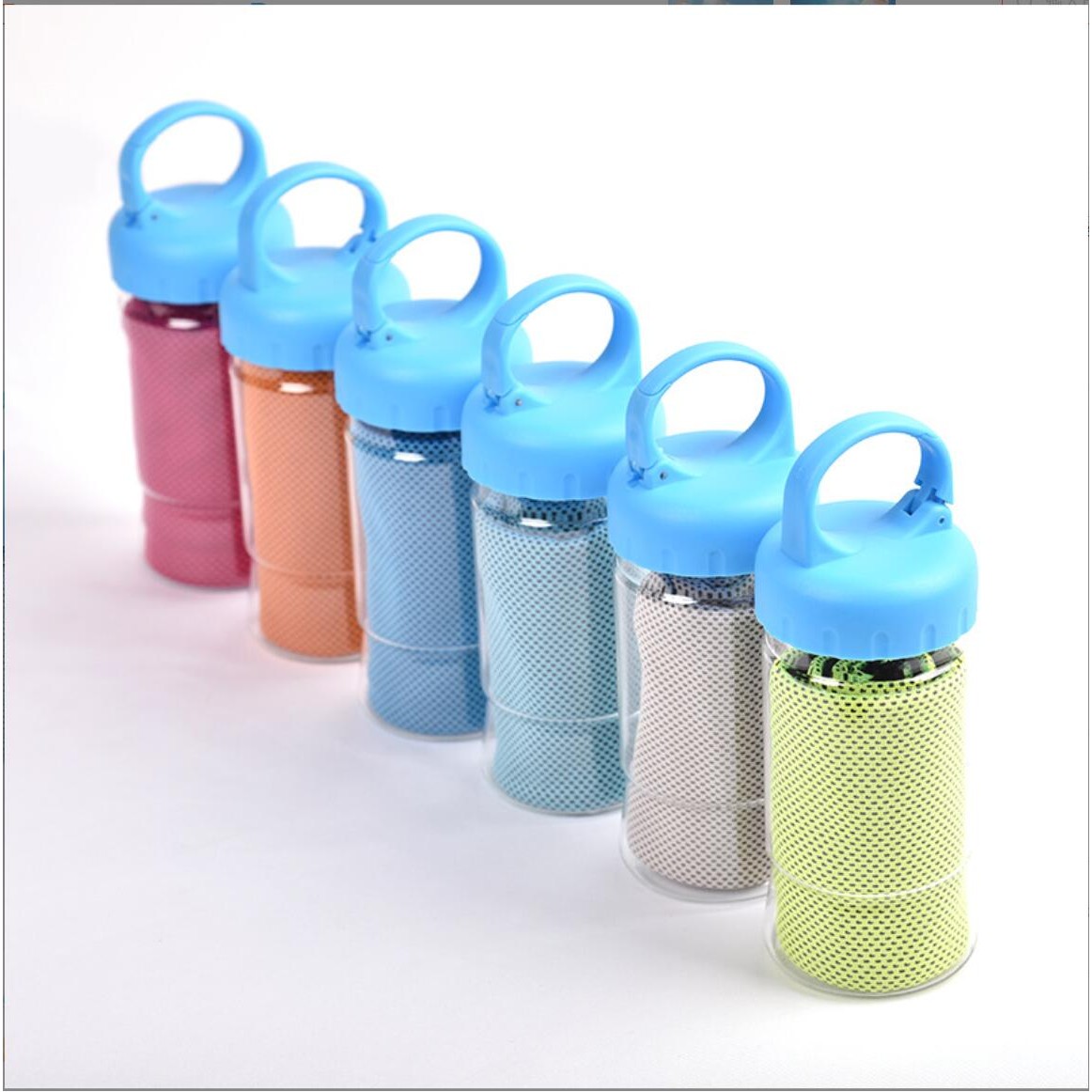 Cooling Towel In Carabiner Case 1