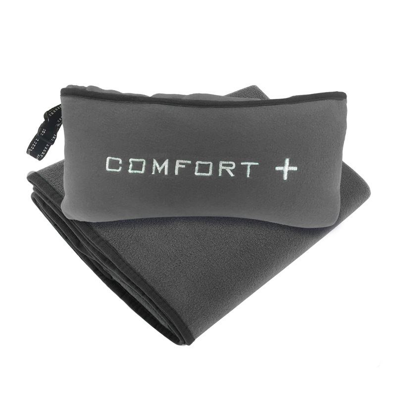 Packable blanket made of polyester fiber 2