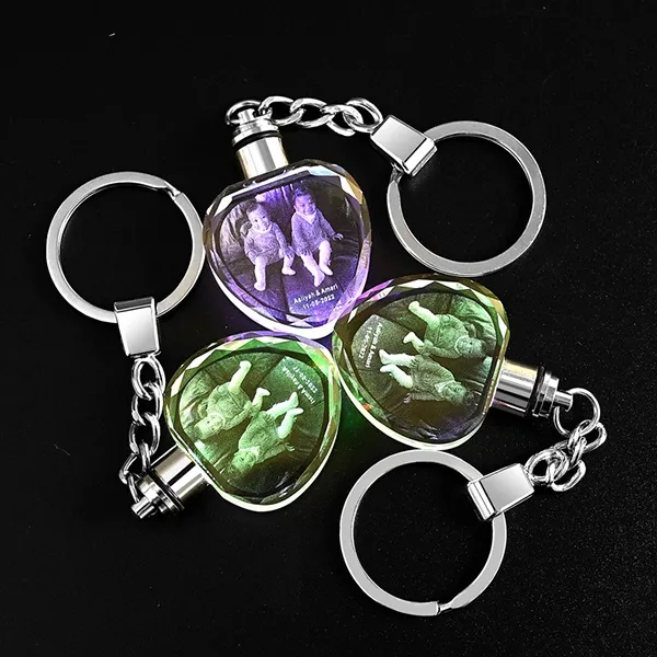 Crystal Led Light Heart Keychain 2