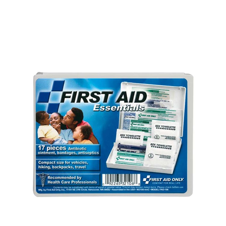 Travel First Aid Kit in Plastic Case - 17 Piece 1