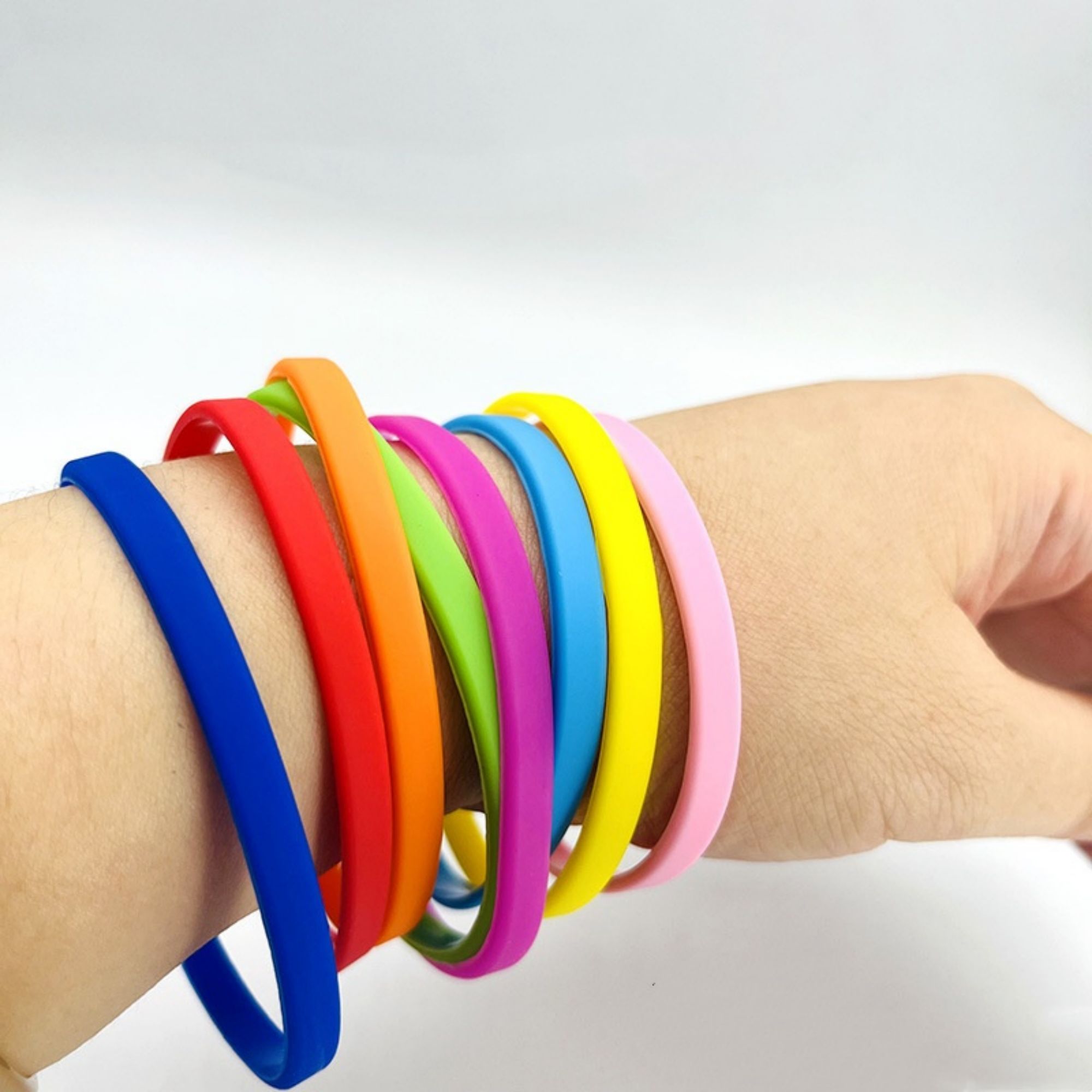 Custom Solid Color Thin Silicone Wristband 2