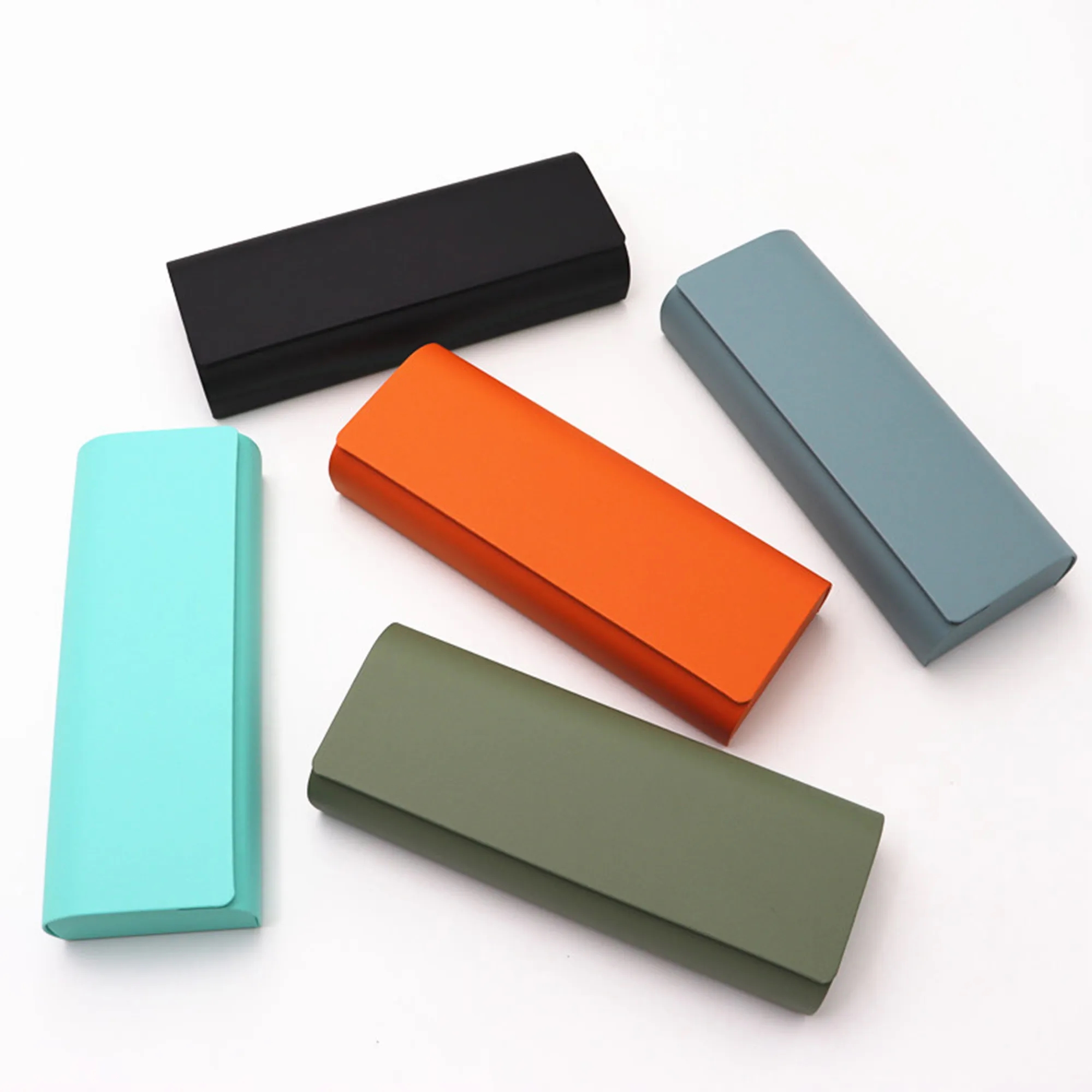 Handcrafted Leather Eyeglass Case With Magnetic Closure 3