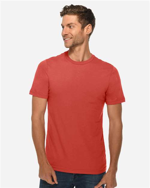 Deluxe T-Shirt - LS15000 103