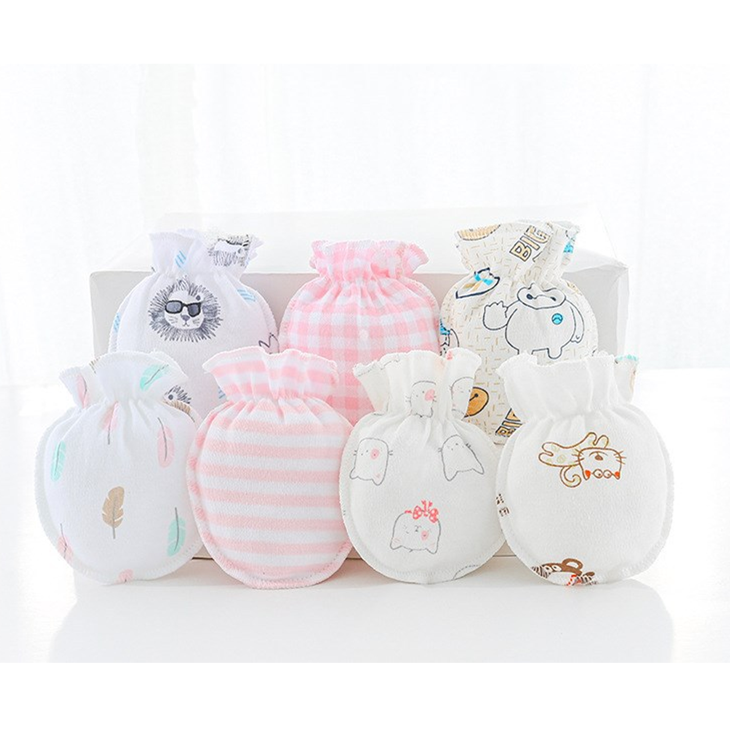 Cartoon Newborn Mittens to Prevent Scratching 4