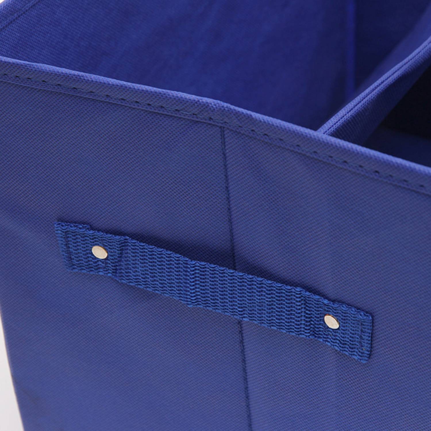 30L Car Foldable Storage Box w/ Handle 7