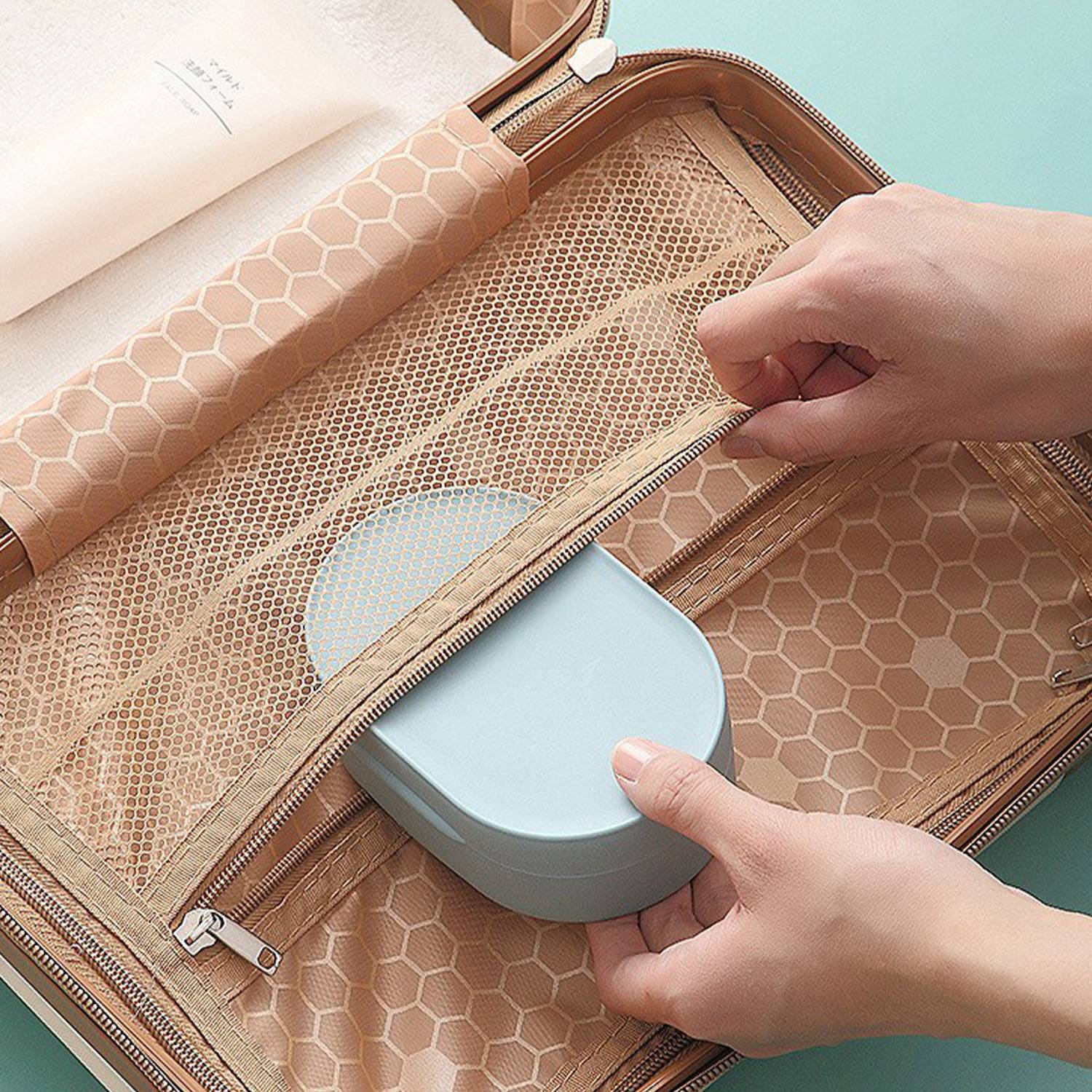 Simple portable soap box waterproof with lid 6