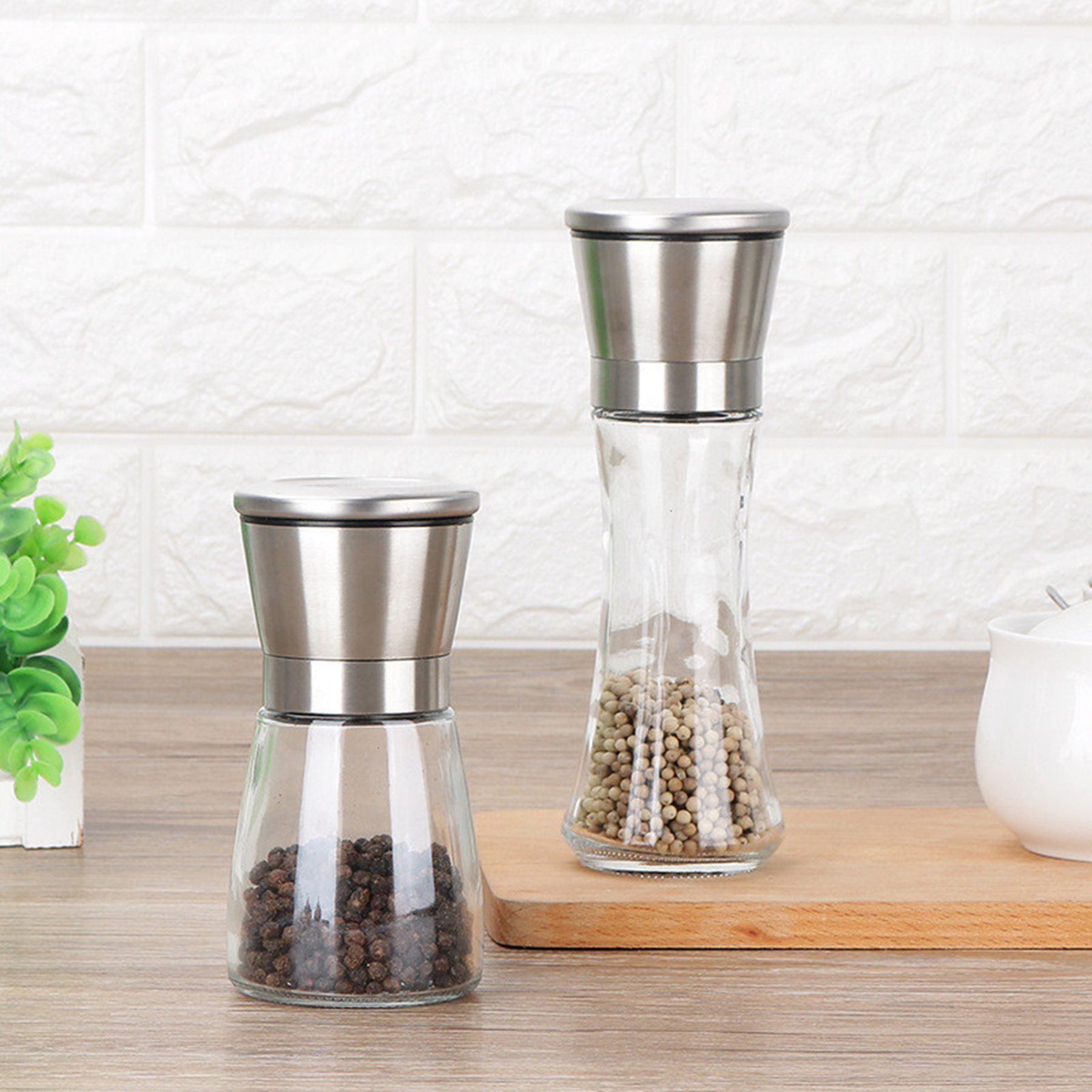 Stainless Steel Salt and Pepper Grinder 2