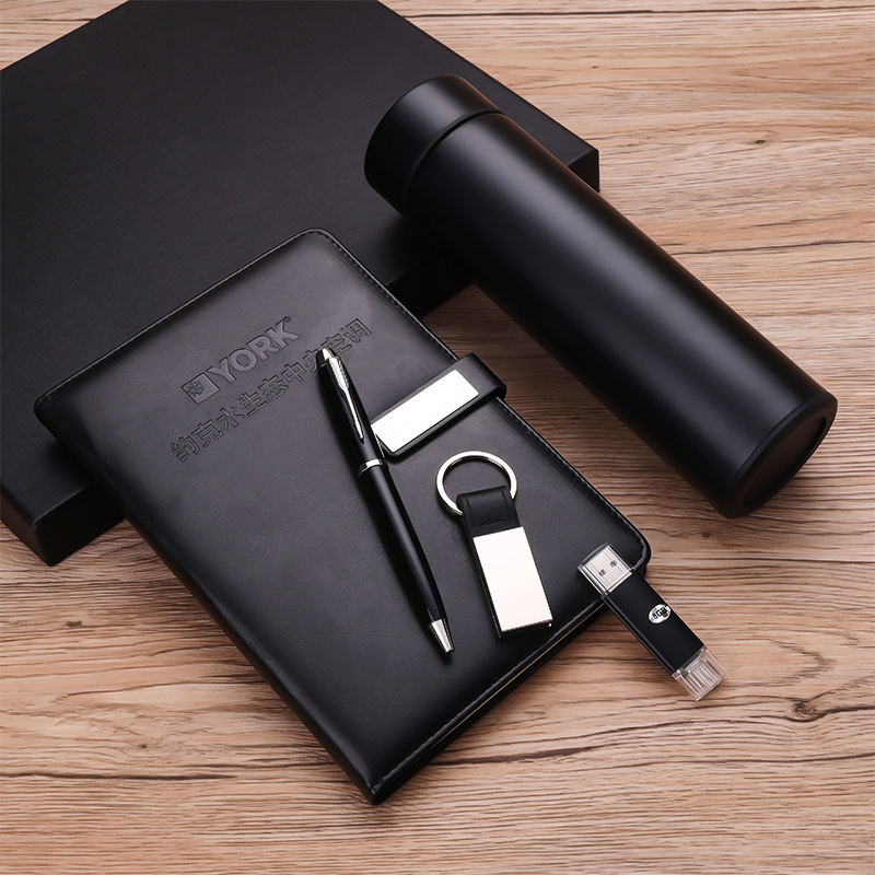 Luxury 5-Piece Office Gift Set 4
