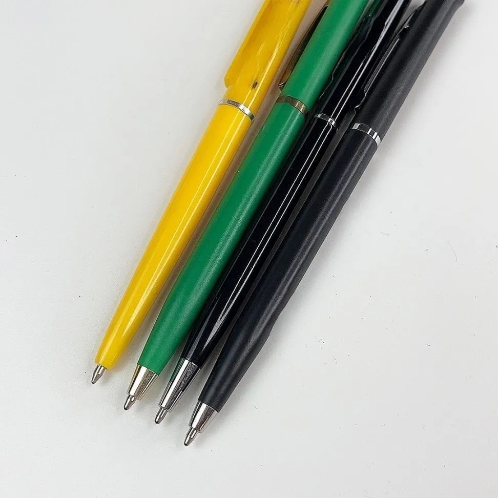 Plastic Pen With Custom Logo 6