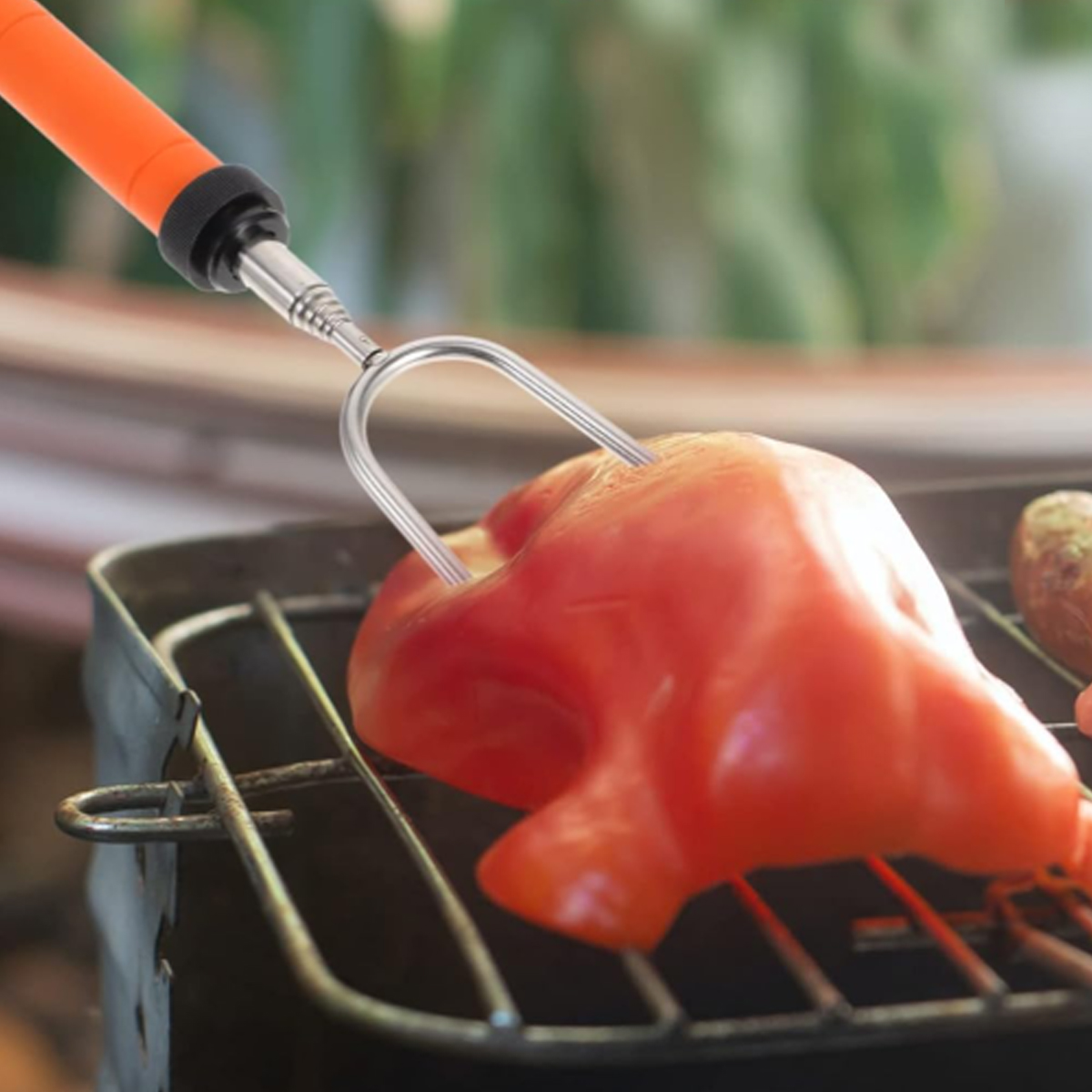 Telescopic Roasting Fork with Rubber Grip Handle 6