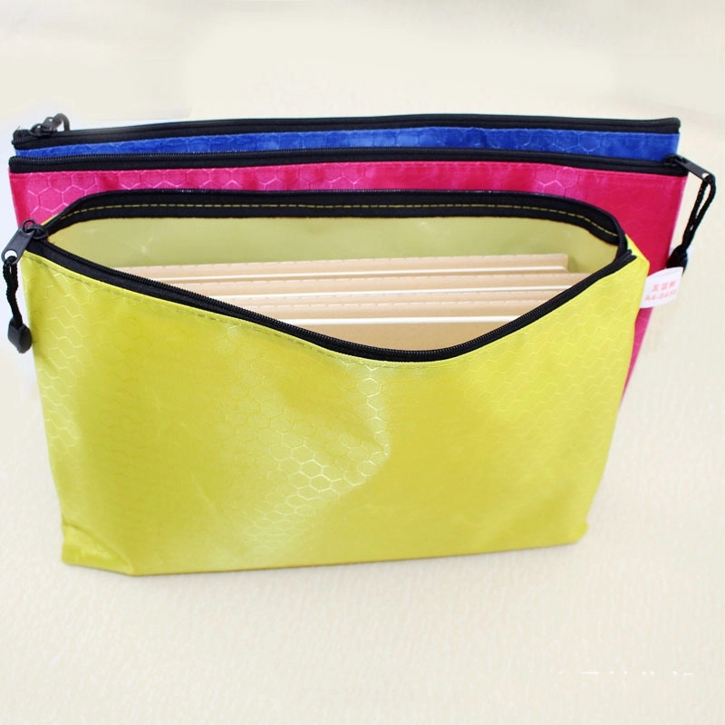 Zippered Nylon Organizer Bag 9