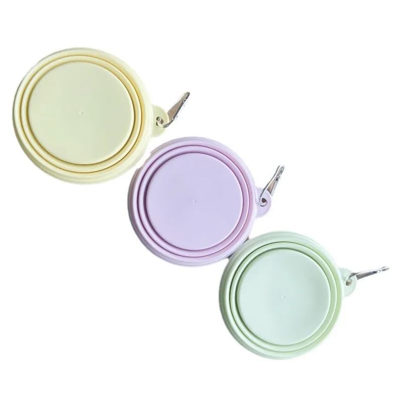 Collapsible Pet Bowl With Carabiner 1