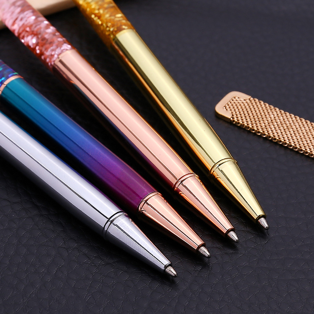 Crystal Dynamic Liquid Ball Pen with Elk Head 8