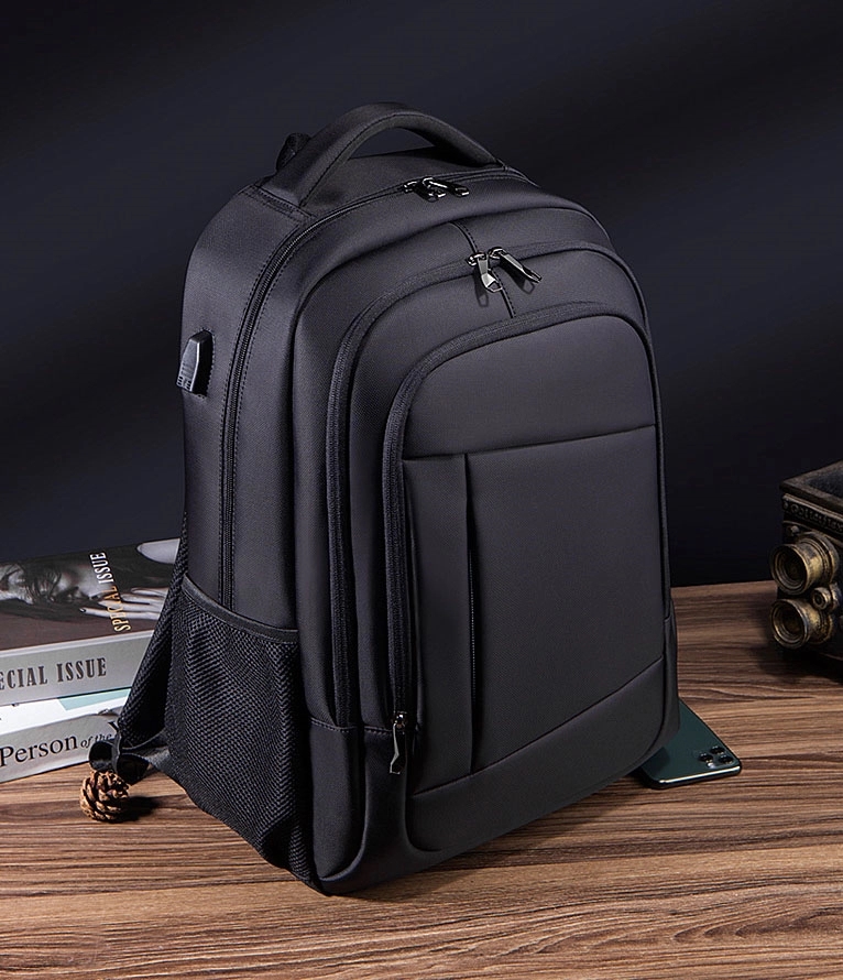 Custom Multi-compartment Gift Bags With USB Port 6