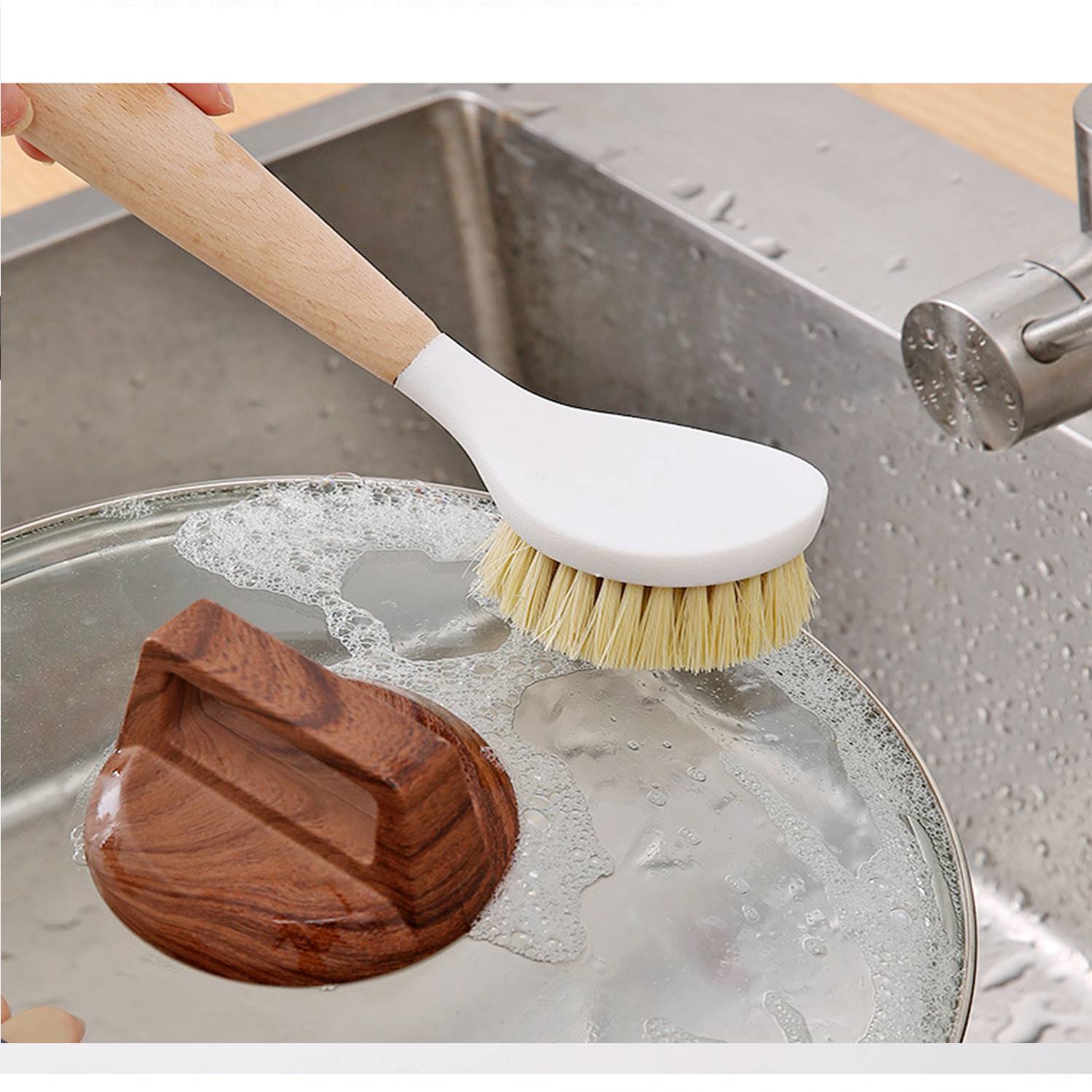 Wooden Handle Pot Washing Brush 1