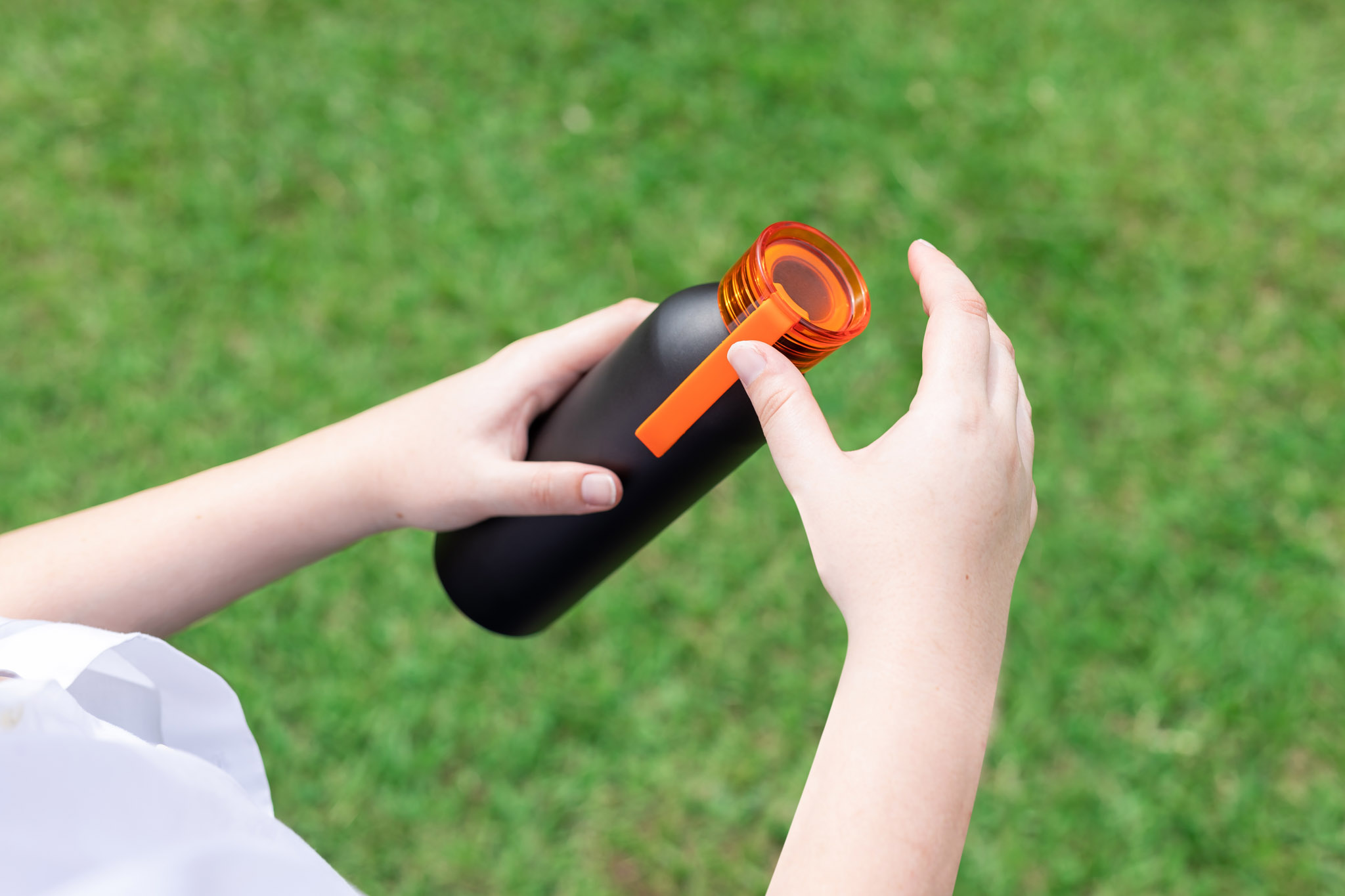 22 oz Regis Bottle 54