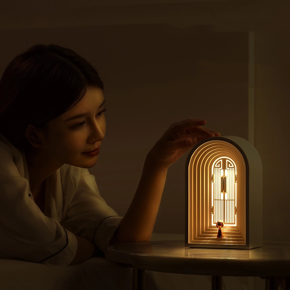 Nordic Table Lamp With Wireless Speaker 2