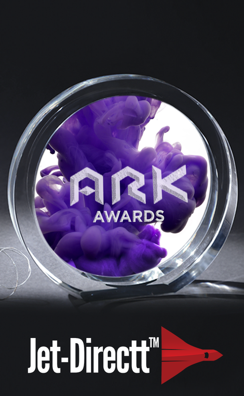 Medium Chairman's Circle 3